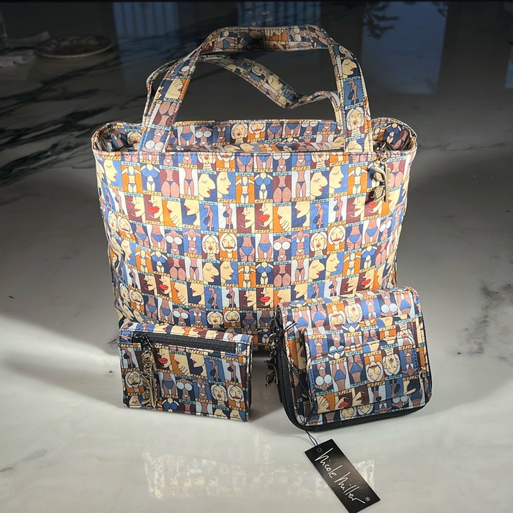 Nicole Miller hand bag set with wallet